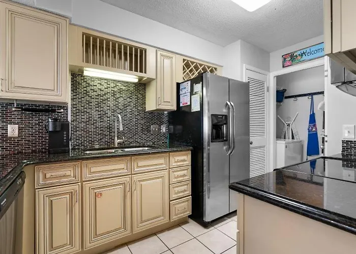 Boardwalk 685 By Youngs Suncoast
